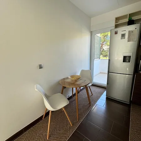 Workspace With Monitor Center Parking, Ac Apartamento Mostar